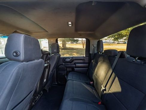 Used 2023 Chevrolet Silverado 2500 LT w/ Convenience Package AWD/4WD image 15