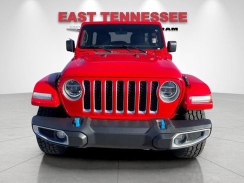 Used 2022 Jeep Wrangler Unlimited Sahara w/ Cold Weather Group image 9