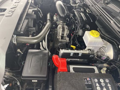 Used 2022 RAM 1500 Limited AWD/4WD image 34