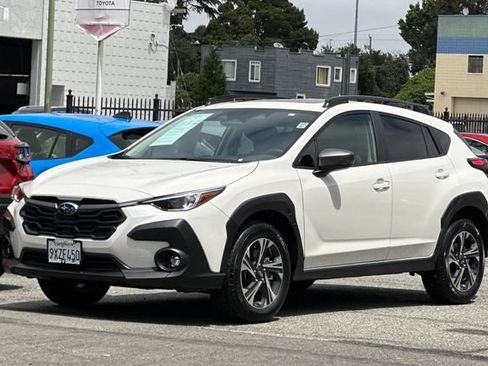 Used 2025 Subaru Crosstrek 2.5i Premium AWD/4WD image 8