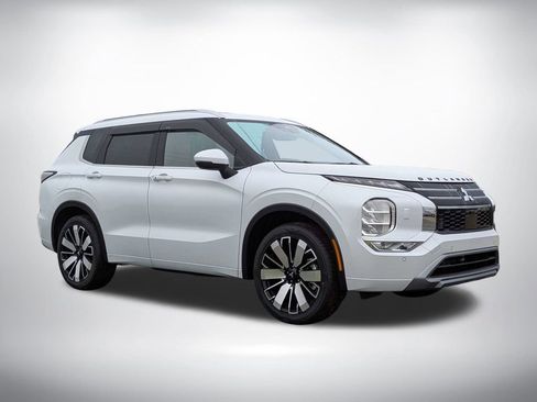 New 2026 Mitsubishi Outlander SEL AWD/4WD image 2