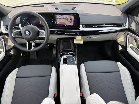 New 2026 BMW X2 xDrive28i w/ Technology Package AWD/4WD image 14