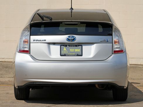 Used 2014 Toyota Prius Prime Plug-In Hybrid FWD image 10