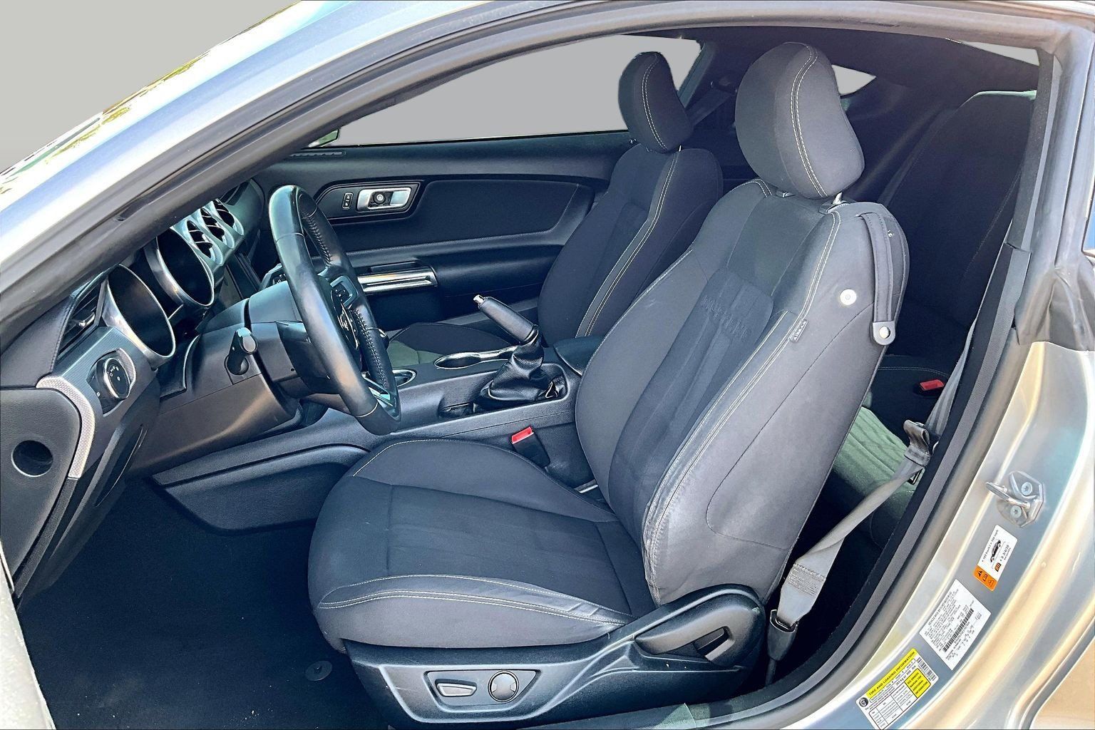 Used 2020 Ford Mustang GT w/ Equipment Group 301A RWD image 25
