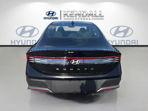 New 2026 Hyundai Sonata SE FWD image 5