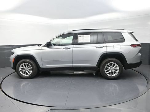 Used 2025 Jeep Grand Cherokee L Laredo AWD/4WD image 6