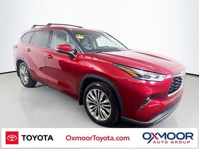 Used 2024 Toyota Highlander Platinum