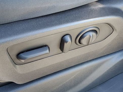 Used 2019 Chevrolet Silverado 1500 RST AWD/4WD image 6