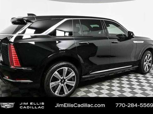 New 2025 Cadillac Escalade IQ Luxury 2 image 21