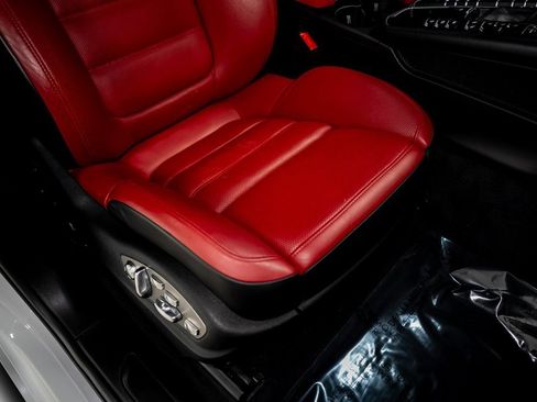 Used 2021 Porsche Macan GTS image 34