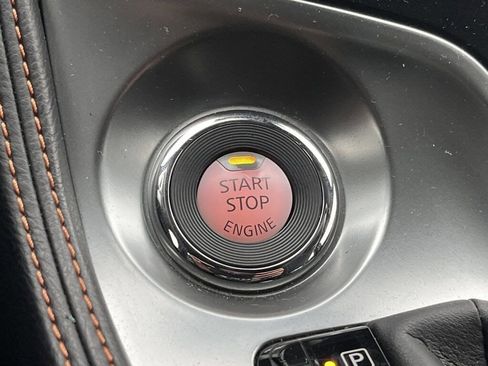 Certified 2023 Nissan Maxima SR w/ Sport Mat Group image 8