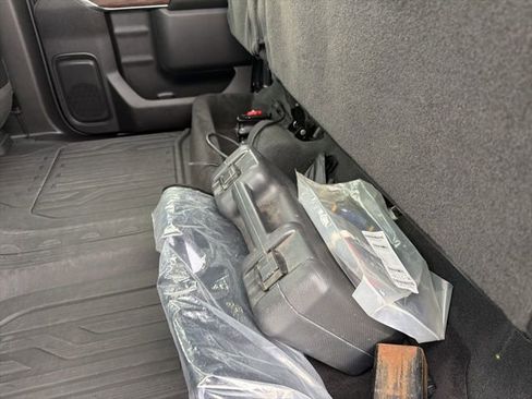 Used 2023 GMC Sierra 2500 Denali image 18