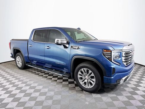 Certified 2025 GMC Sierra 1500 Denali image 3