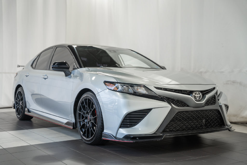 Used 2020 Toyota Camry TRD FWD image 1