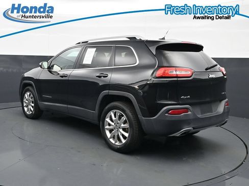 Used 2015 Jeep Cherokee Limited AWD/4WD image 7