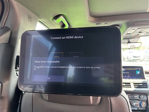 Used 2023 Chevrolet Tahoe High Country image 16