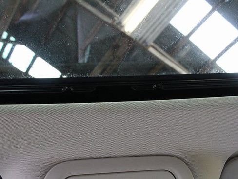 Used 2023 Buick Enclave Essence w/ Experience Buick Package image 21