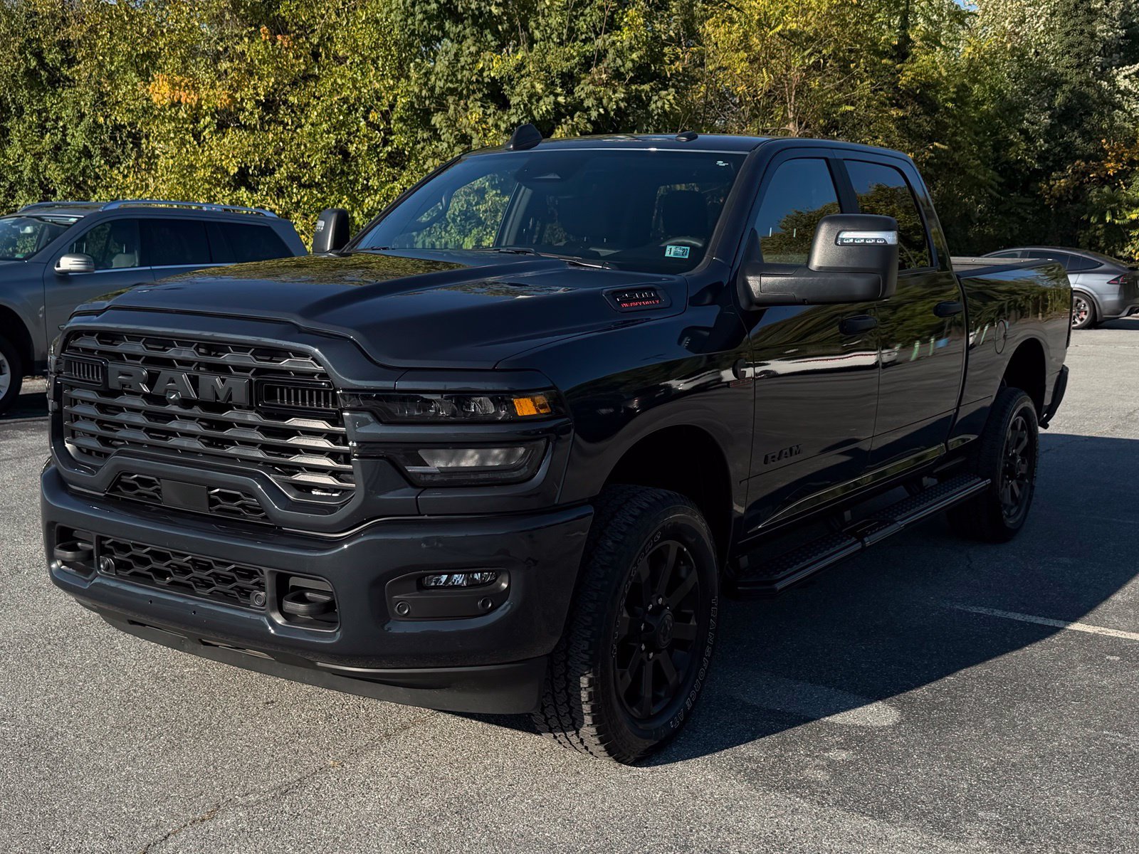 Used 2025 RAM 2500 Big Horn AWD/4WD image 3