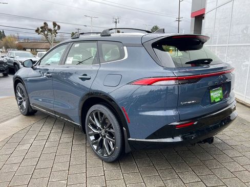 New 2026 Toyota Crown Signia Limited image 3