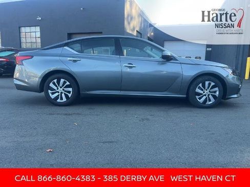 Certified 2022 Nissan Altima 2.5 S image 5