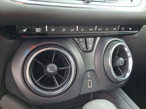 Used 2024 Chevrolet Blazer LT w/ Convenience Package image 15