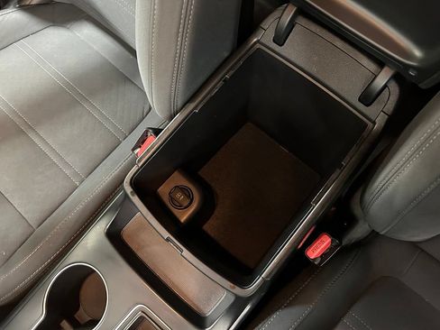 Used 2017 Kia Sorento AWD image 20