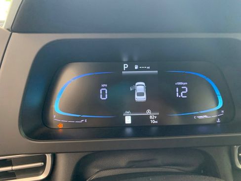 New 2026 Hyundai Elantra SE FWD image 5