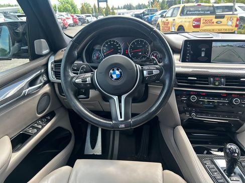 Used 2017 BMW X5 M AWD/4WD image 7