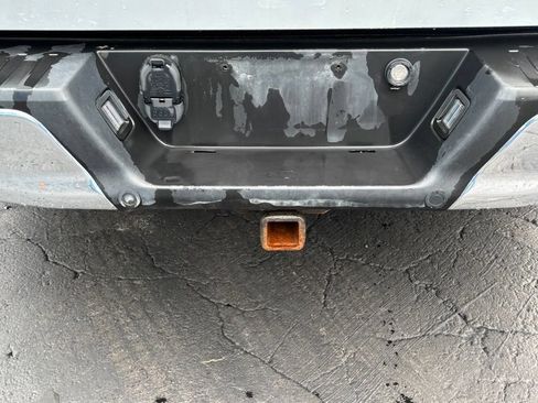 Used 2018 Ford F150 XLT w/ Equipment Group 302A Luxury AWD/4WD image 4