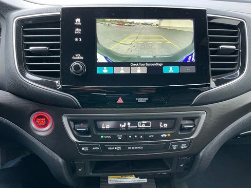 Certified 2022 Honda Passport TrailSport image 17