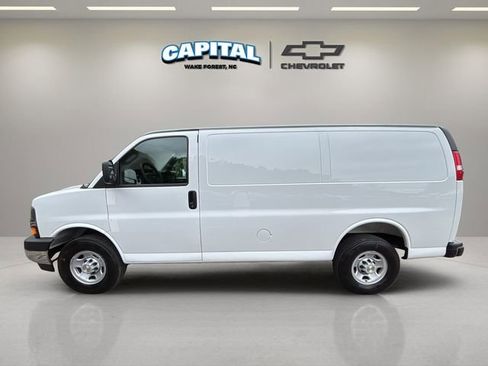 New 2025 Chevrolet Express 2500 w/ Driver Convenience Package RWD image 18