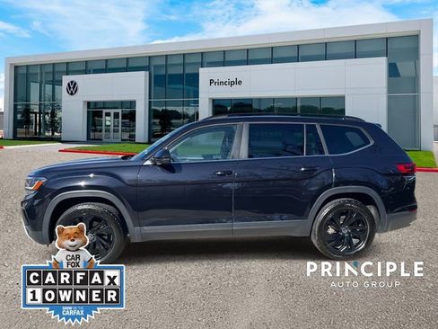 Used 2022 Volkswagen Atlas SE w/ Black Wheel Package image 7