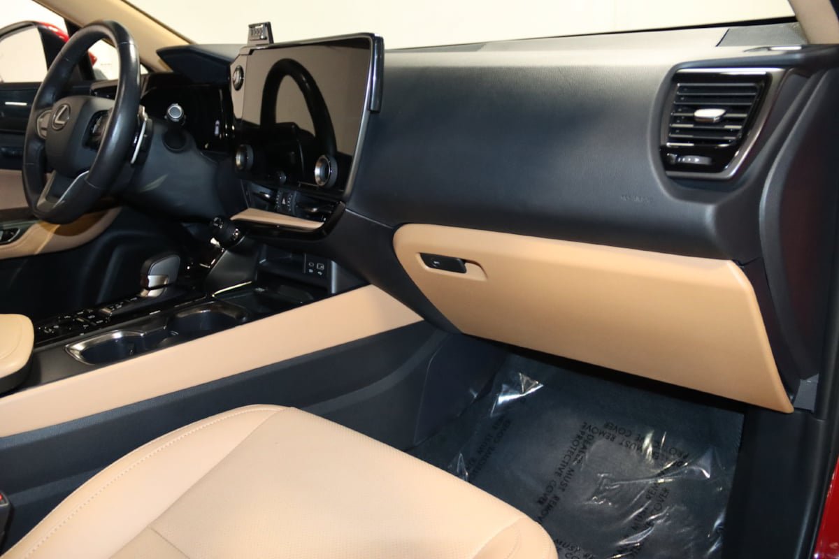 Used 2025 Lexus NX 350 AWD w/ Cold Area Package image 53