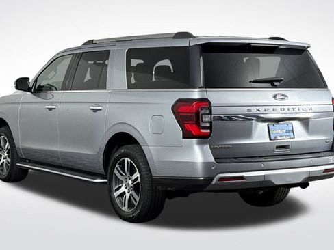 Used 2022 Ford Expedition Max Limited image 7