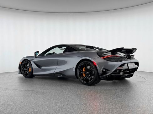 New 2026 McLaren 750S Spider image 3