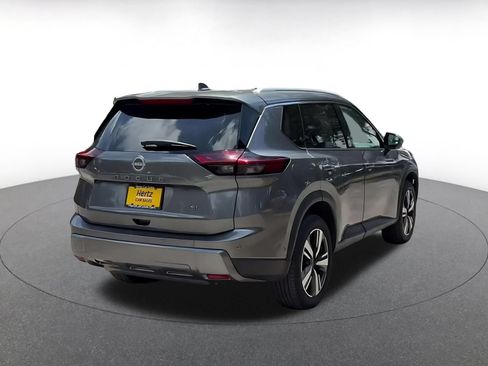 Used 2026 Nissan Rogue SL FWD image 15