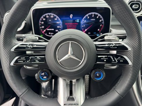 Used 2025 Mercedes-Benz GLC 43 AMG 4MATIC image 24