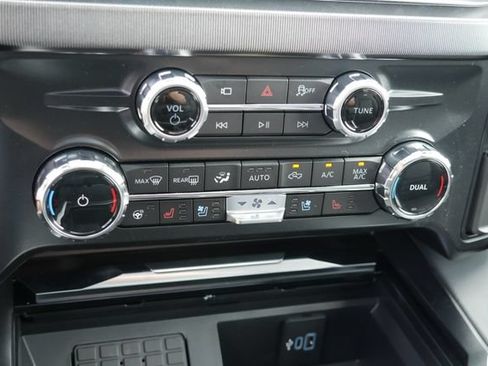 New 2026 Ford F350 Platinum AWD/4WD image 24