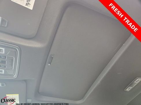 Used 2024 GMC Sierra 2500 AT4 w/ AT4 Premium Plus Package AWD/4WD image 25