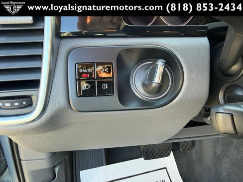 Used 2021 Porsche Cayenne E-Hybrid AWD/4WD image 24