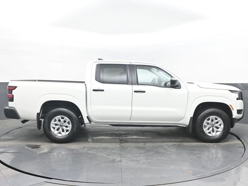 New 2026 Nissan Frontier S image 8