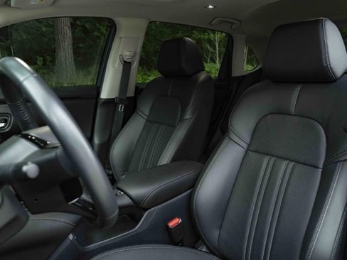 Used 2024 Honda HR-V EX-L image 17