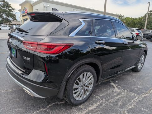 Used 2023 INFINITI QX50 Luxe AWD/4WD image 4