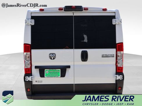 Used 2025 RAM ProMaster 2500 w/ U-Haul Equipment Group FWD image 4