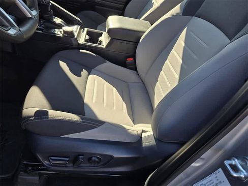 Used 2024 Toyota Tacoma TRD Sport image 12