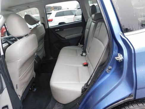 Used 2015 Subaru Forester 2.5i Limited image 5