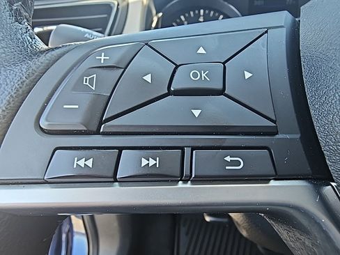 Used 2022 Nissan Rogue Sport SL image 18