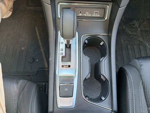 Certified 2025 Subaru Ascent Premium image 36