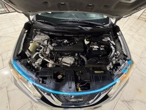 Used 2019 Nissan Rogue SL FWD image 4