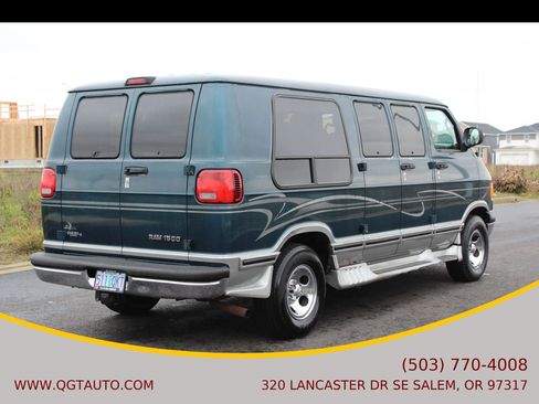 Used 2002 Dodge B1500 image 5
